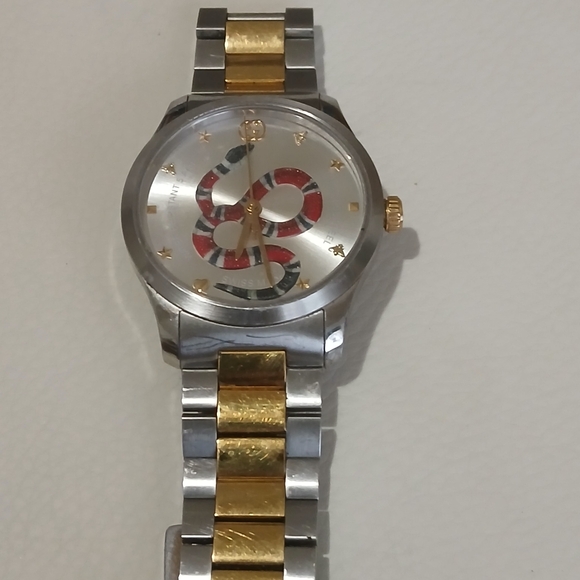 Gucci Men's Watch. - Picture 4 of 7